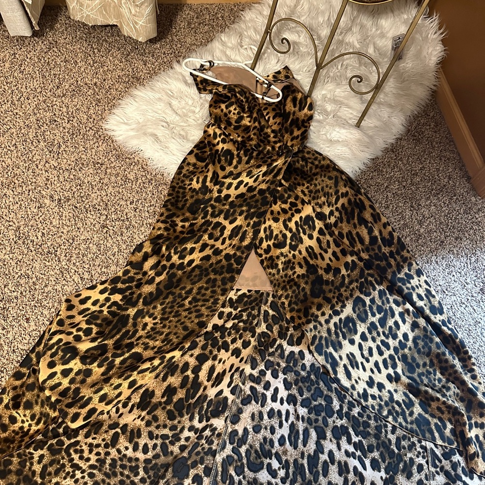 Lulu's Tan and Black Animal Print Dress